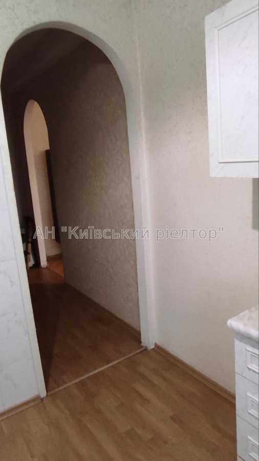 Продаж 1-кімнатної квартири 33.1 м², Озерна вул., 30/51