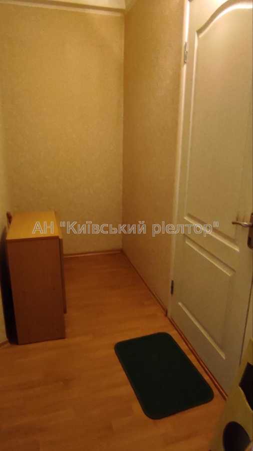 Продаж 1-кімнатної квартири 33.1 м², Озерна вул., 30/51