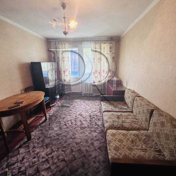 Продаж 1-кімнатної квартири 34 м², Райдужна вул., 3А