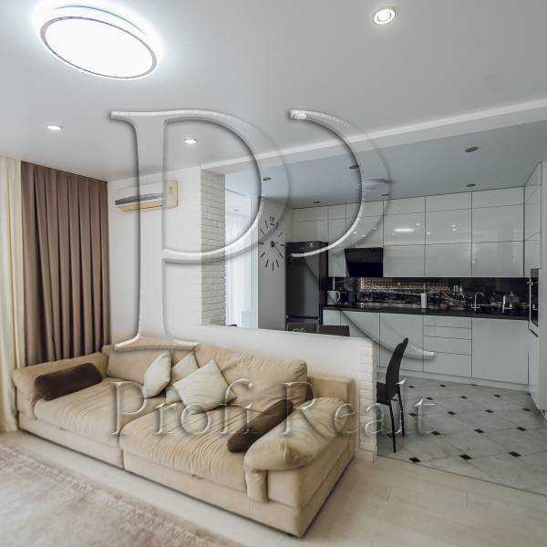 Продаж 3-кімнатної квартири 86 м², Регенераторна вул., 4к8