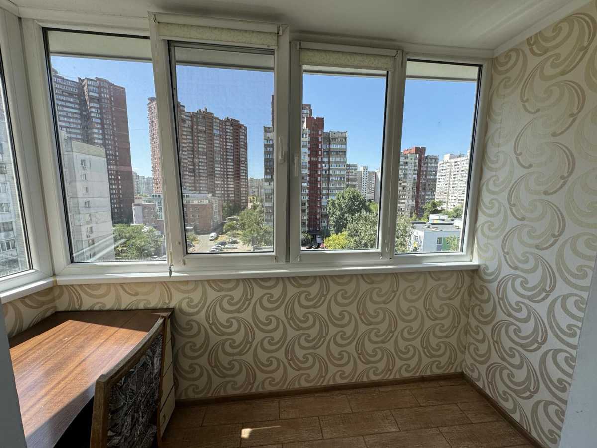 Продаж 4-кімнатної квартири 85.5 м², Котельникова вул., Драгоманова, 20