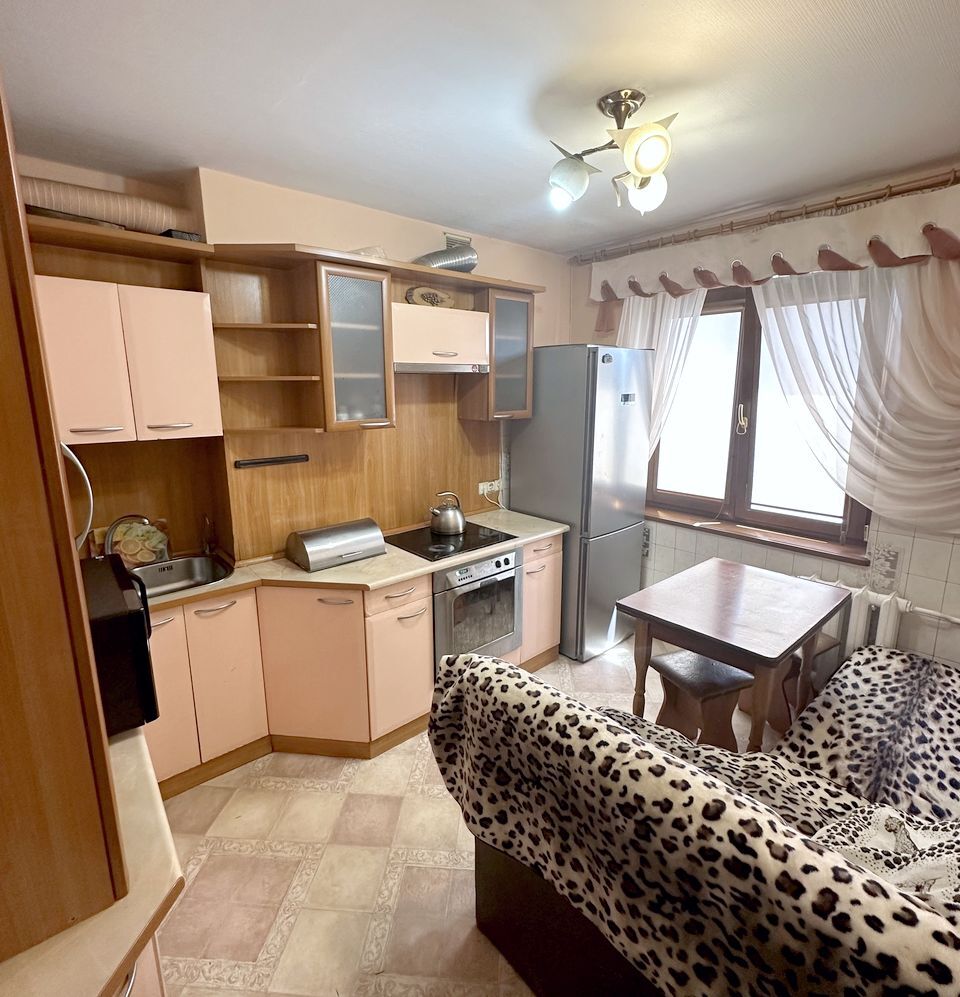 Продажа 2-комнатной квартиры 53 м², Терещенковская ул., 20