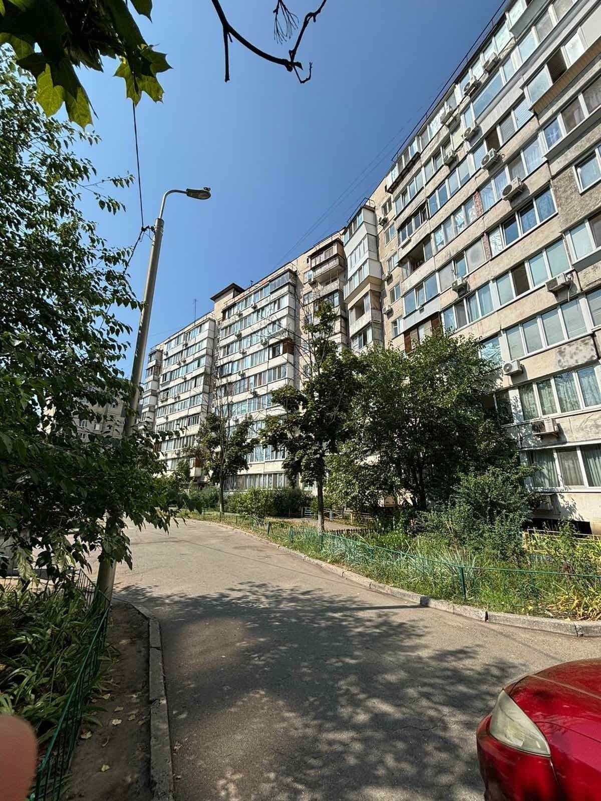 Продажа 1-комнатной квартиры 29.5 м², Оболонский просп., 31