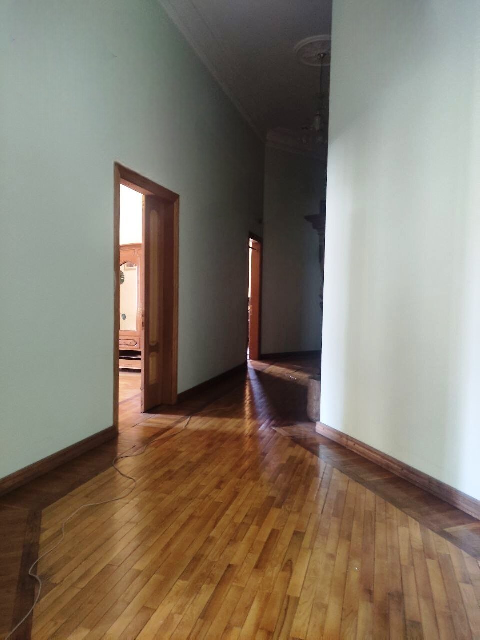 Продаж 5-кімнатної квартири 304.5 м², Ольгінська вул., 2/1