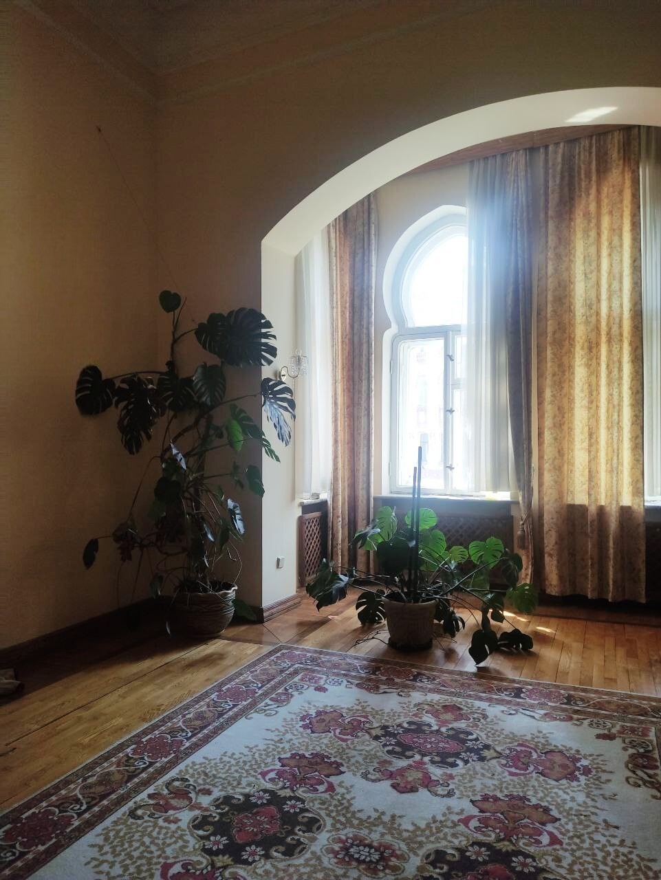 Продаж 5-кімнатної квартири 304.5 м², Ольгінська вул., 2/1