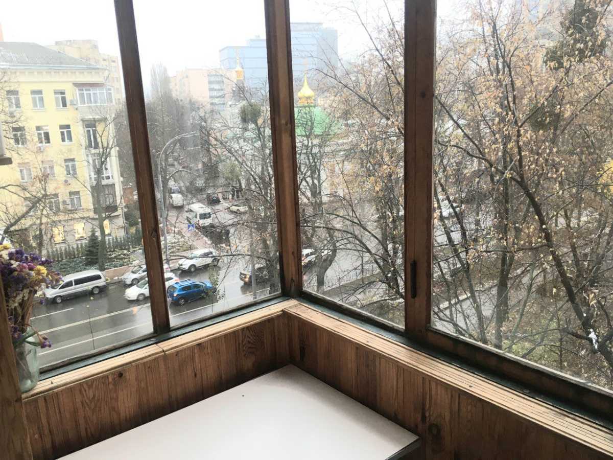 Продаж 2-кімнатної квартири 77 м², Лейпцизька вул., 8