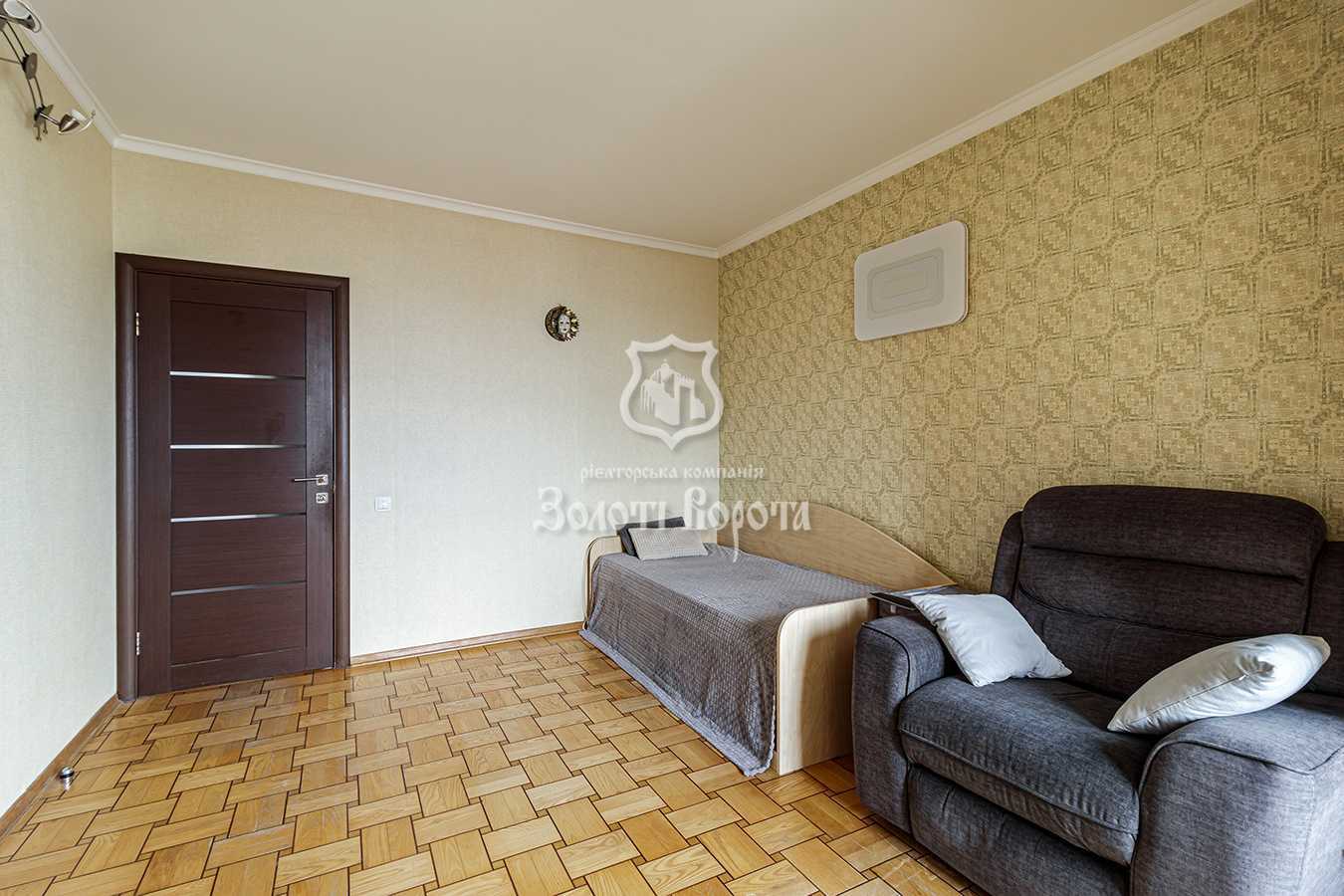 Продаж 3-кімнатної квартири 95.4 м², Північна вул., 2/58