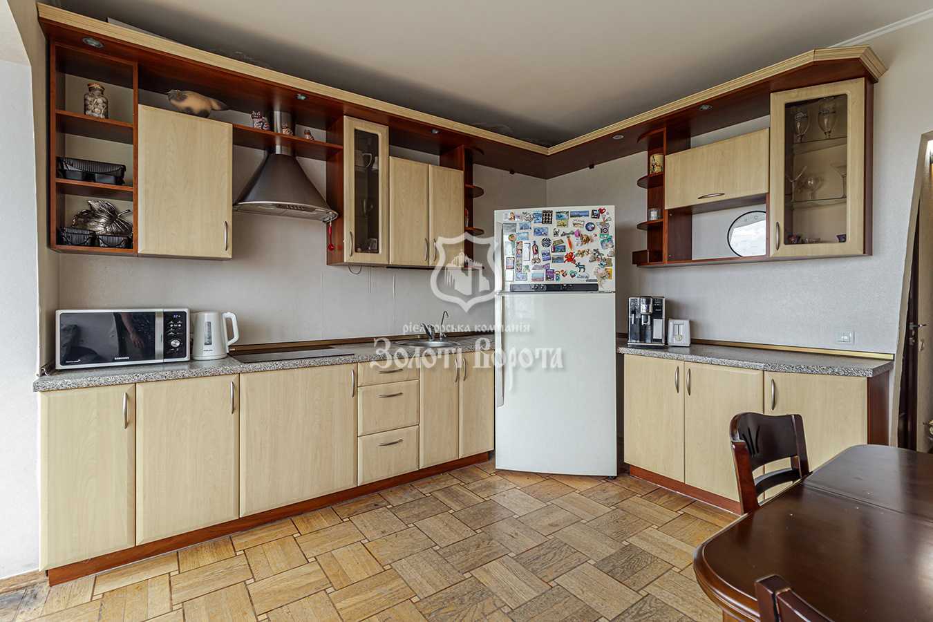 Продаж 3-кімнатної квартири 95.4 м², Північна вул., 2/58