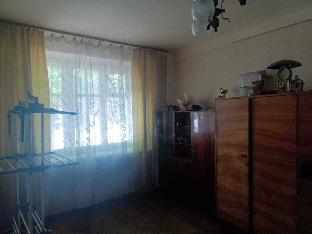 Продаж 1-кімнатної квартири 31.4 м², Будівельників вул., 26/8