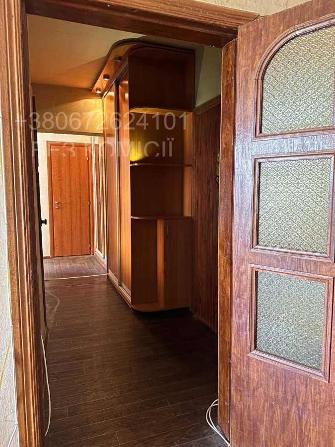 Продаж 2-кімнатної квартири 52 м², Йорданська вул., 2