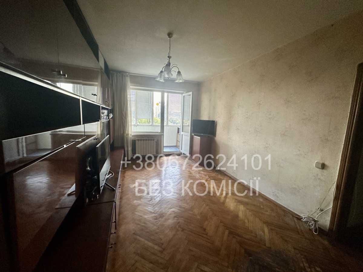 Продажа 2-комнатной квартиры 52 м², Иорданская ул., 2