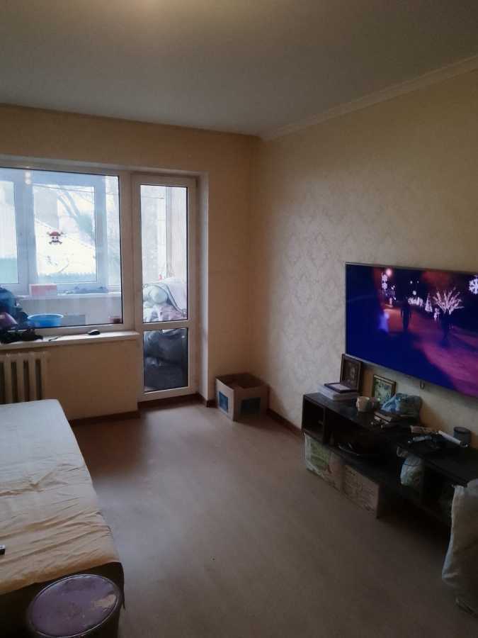 Продаж 3-кімнатної квартири 75 м², Двінська вул., 4