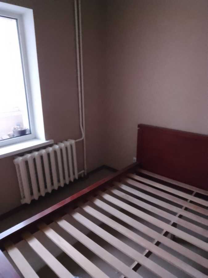 Продаж 3-кімнатної квартири 75 м², Двінська вул., 4