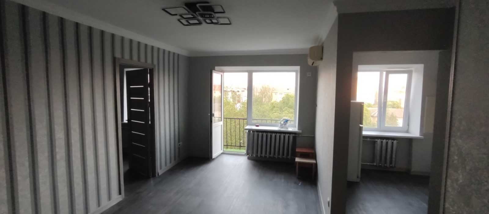 Продаж 3-кімнатної квартири 56 м², Миру просп., 20