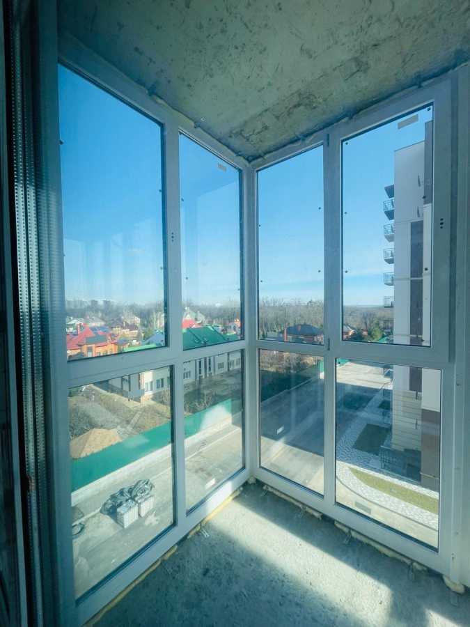 Продажа 2-комнатной квартиры 65 м², Метрологическая ул., 107