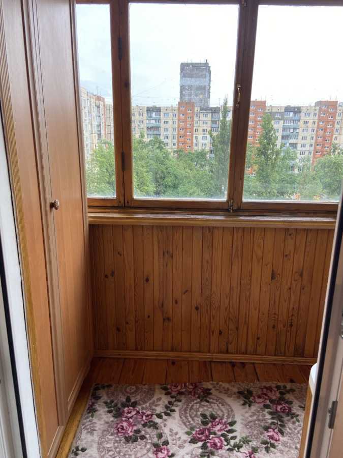 Продажа 3-комнатной квартиры 70 м², Героев Днепра ул., 19