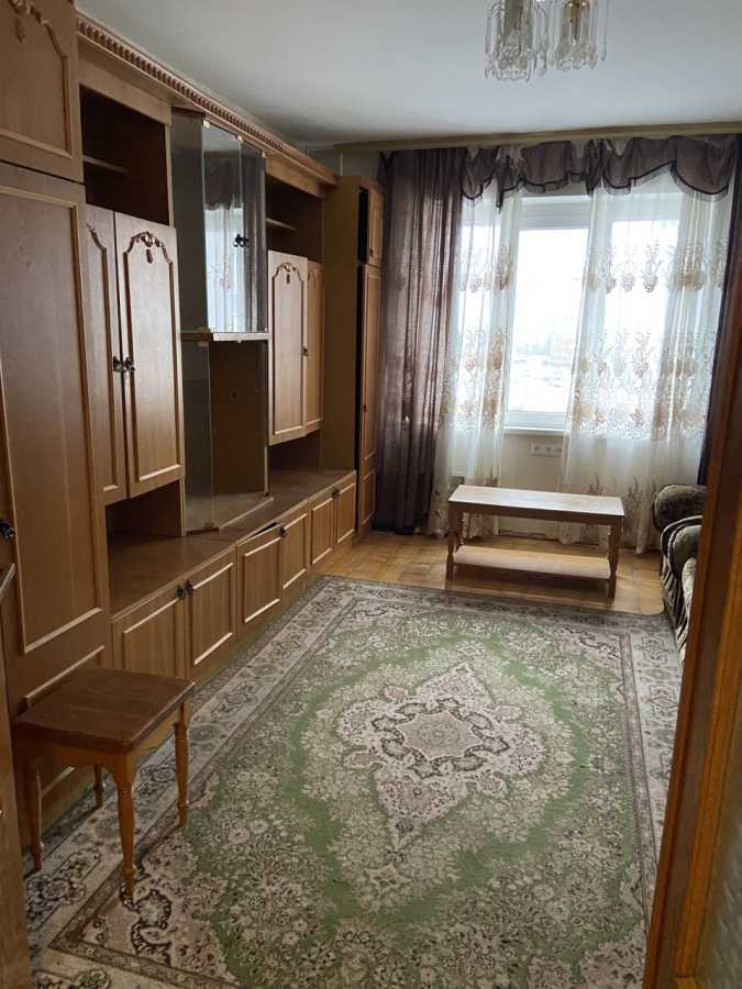 Продаж 2-кімнатної квартири 56 м², Мілославська вул., 17