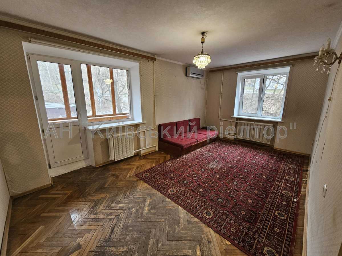 Продажа 2-комнатной квартиры 46 м², Ивана Федорова ул., 1