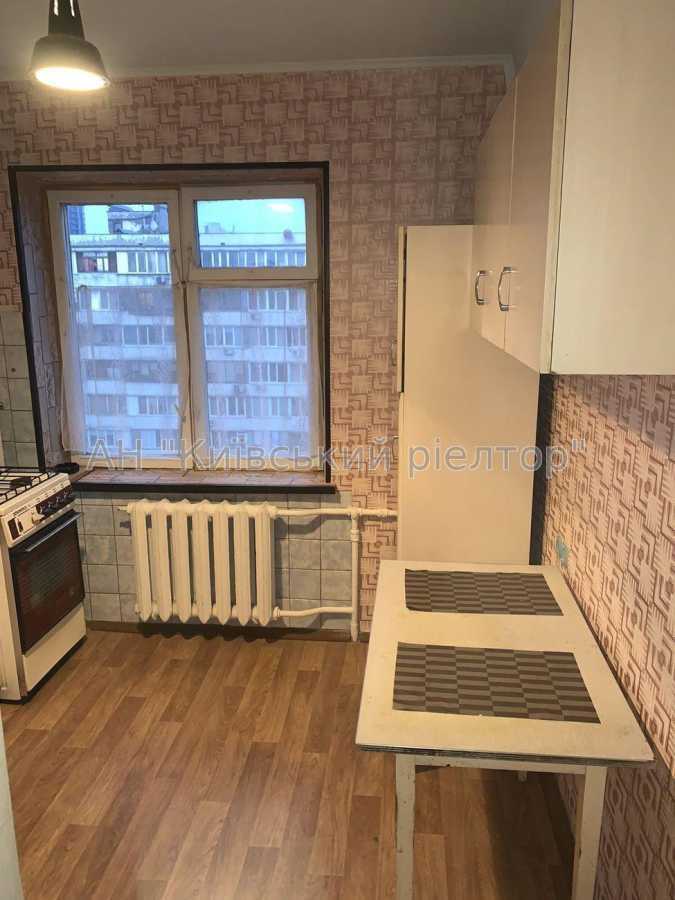 Продажа 3-комнатной квартиры 62 м², Большая Васильковская ул., 145/1