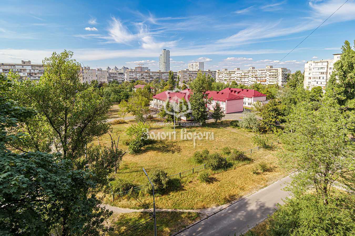 Продажа 3-комнатной квартиры 59 м², Павла Тычины просп., 19