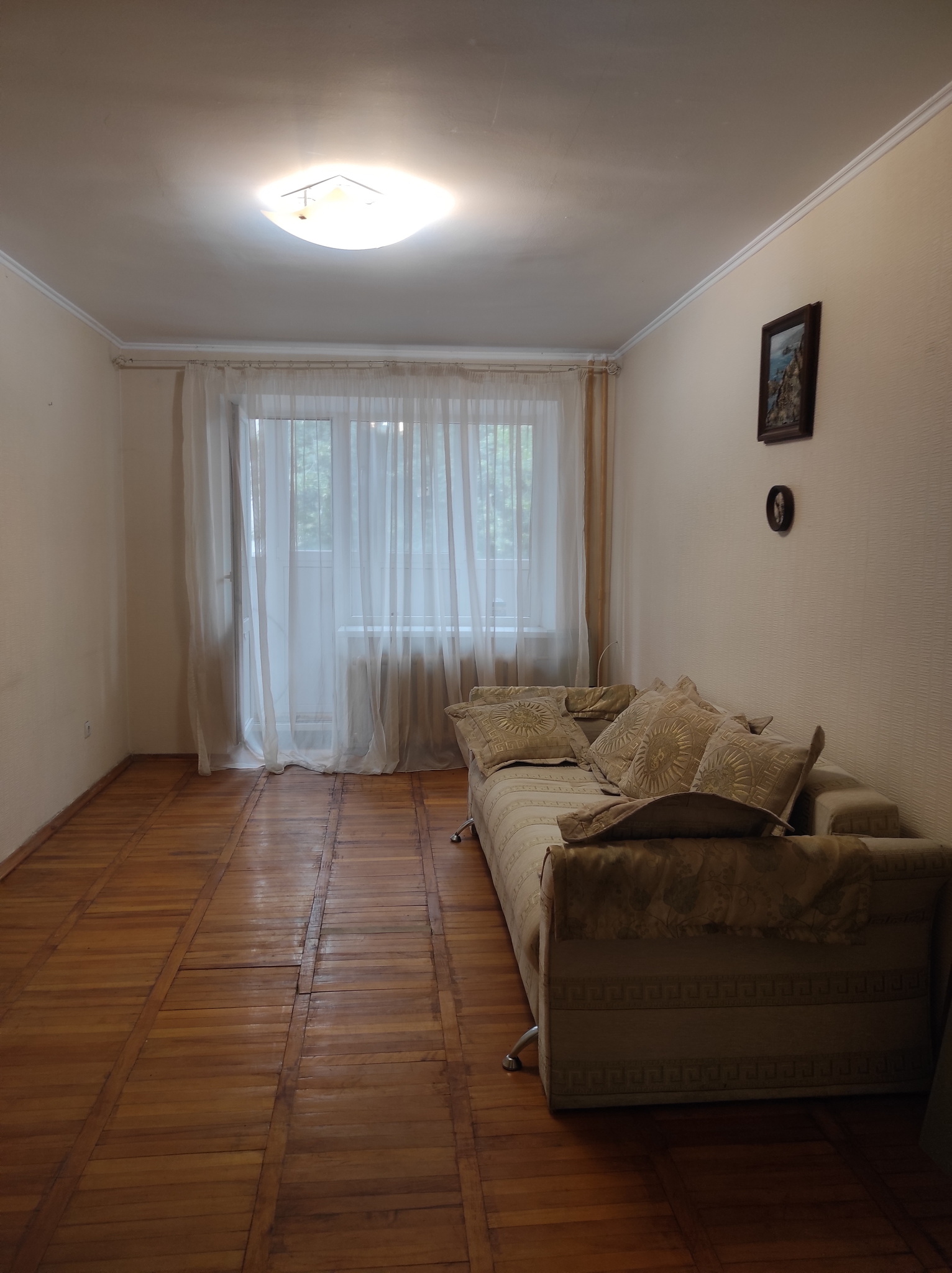 Продаж 3-кімнатної квартири 57 м²