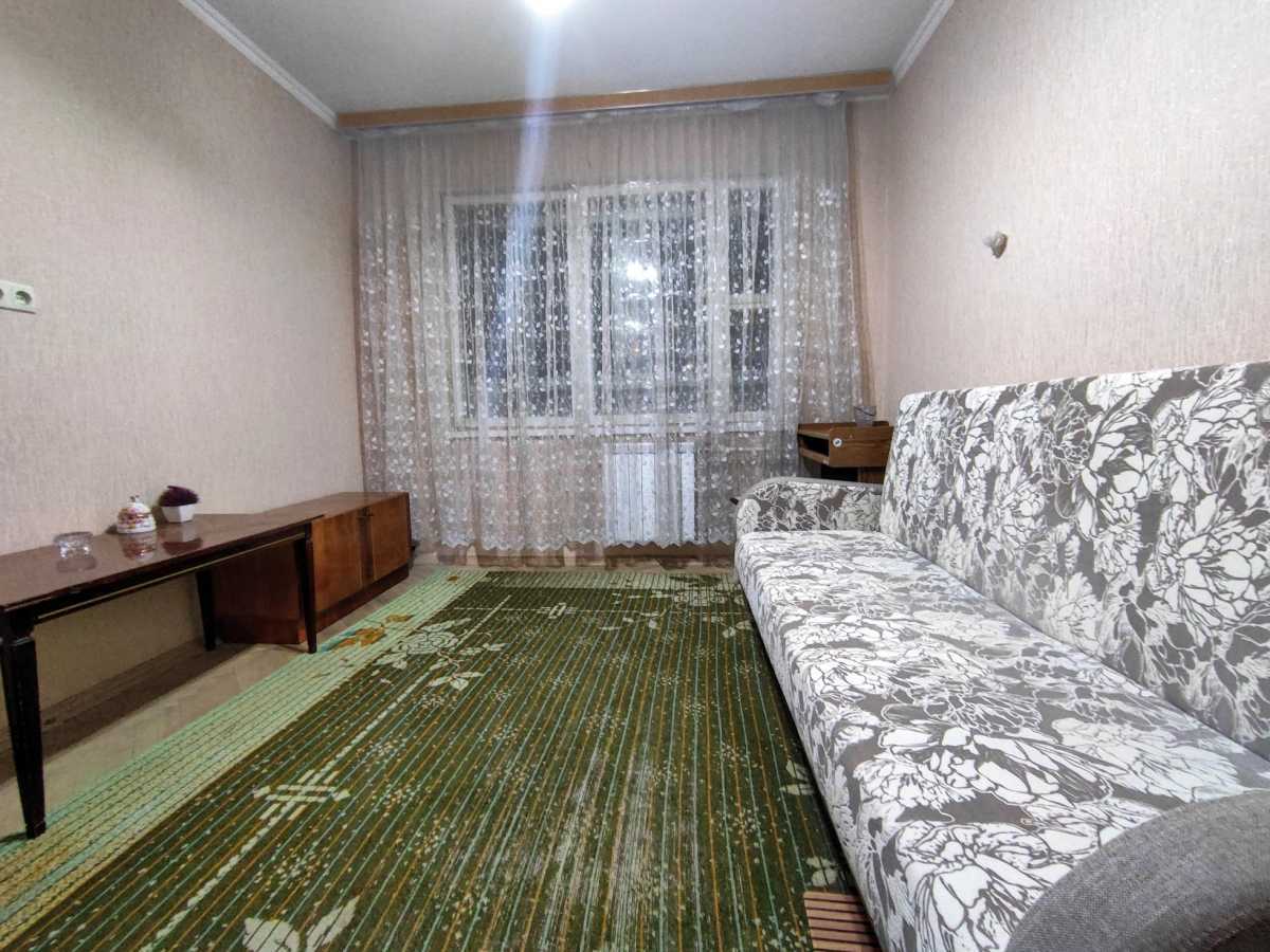 Продажа 2-комнатной квартиры 56 м², Озерная ул., 6