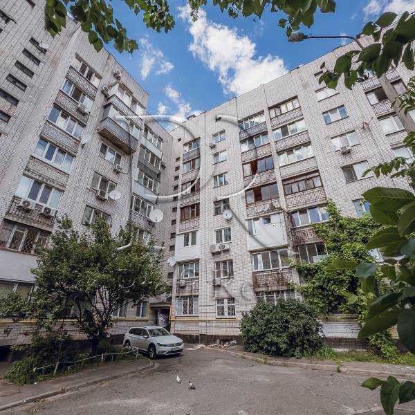 Продажа 4-комнатной квартиры 87 м², Межигорская ул., 43/52