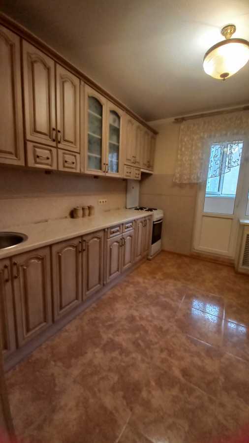 Продаж 1-кімнатної квартири 42 м², Урлівська вул., 36