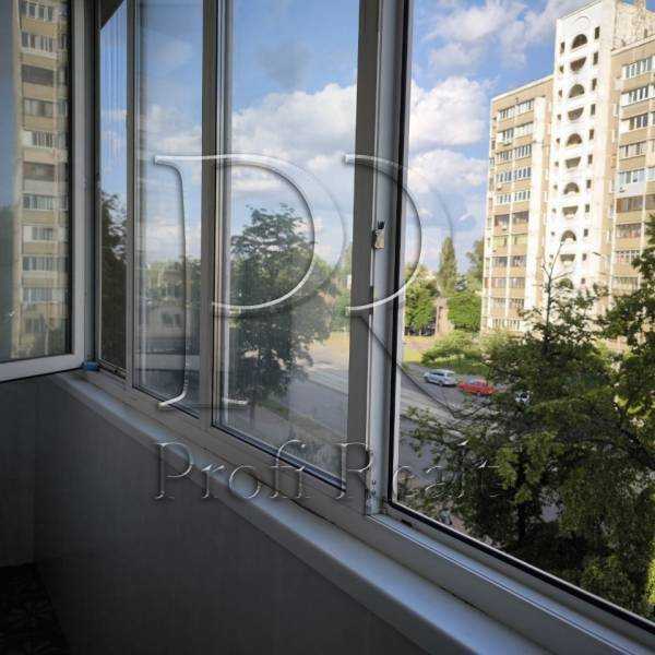 Продажа 1-комнатной квартиры 33 м², Новаторов ул., 2А