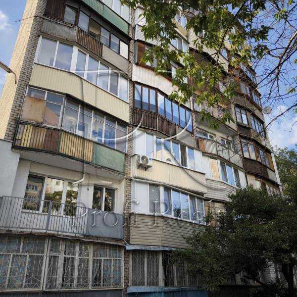 Продаж 1-кімнатної квартири 33 м², Новаторів вул., 2А
