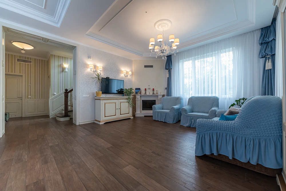 Оренда будинку 240 м², Миколаївська вул.