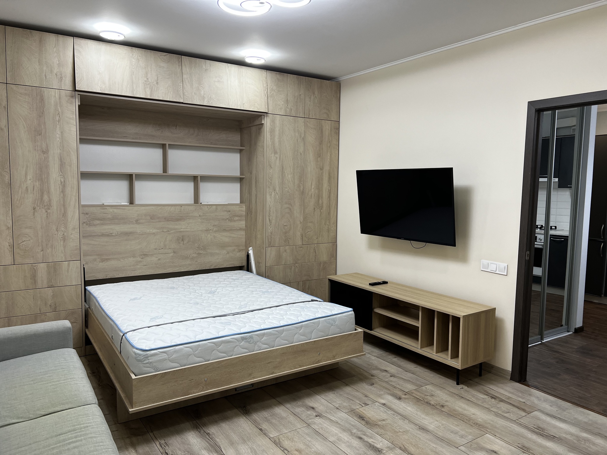 Продаж 1-кімнатної квартири 37 м², Генерала Алмазова вул., 14