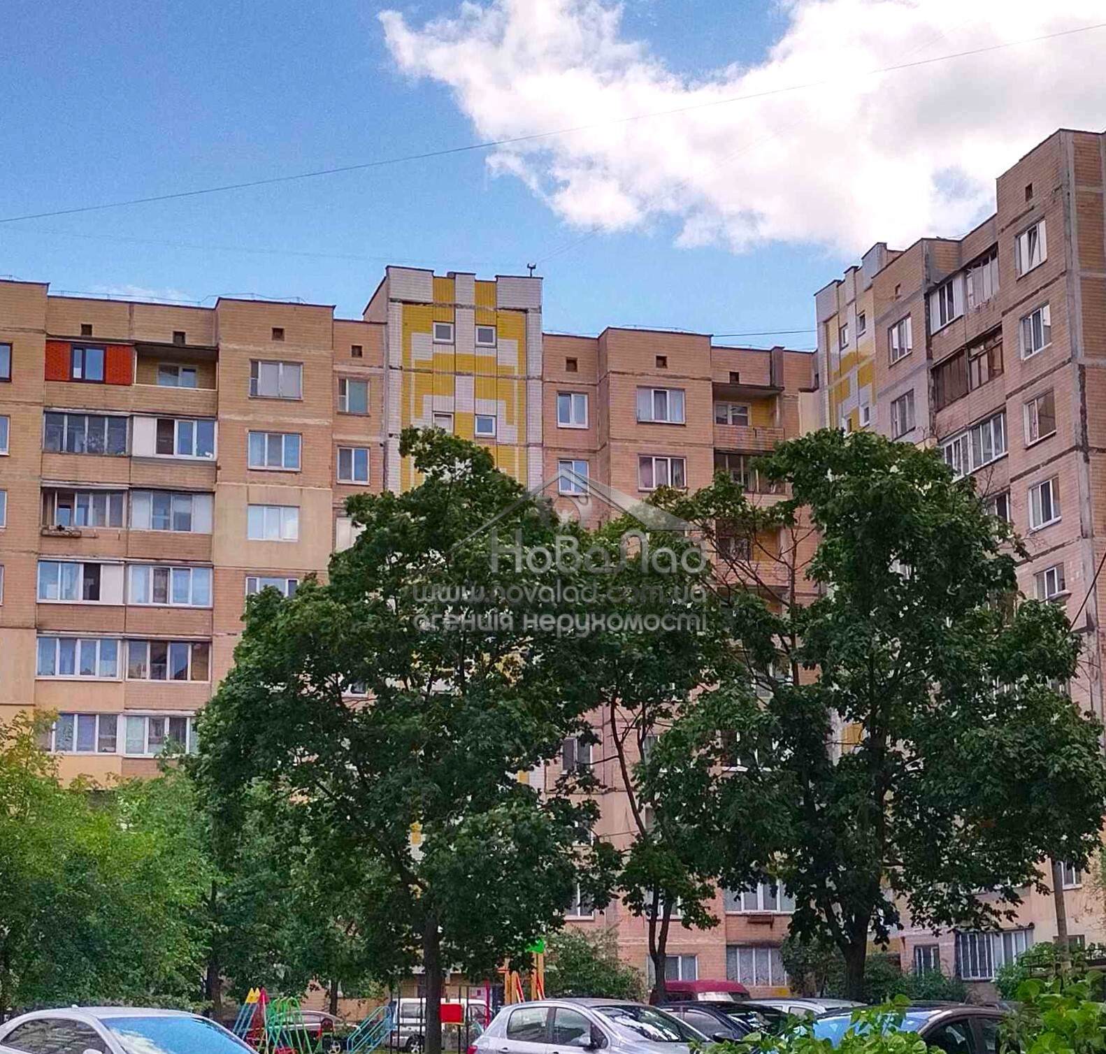 Продажа 3-комнатной квартиры 69 м², Теодора Драйзера ул., 28