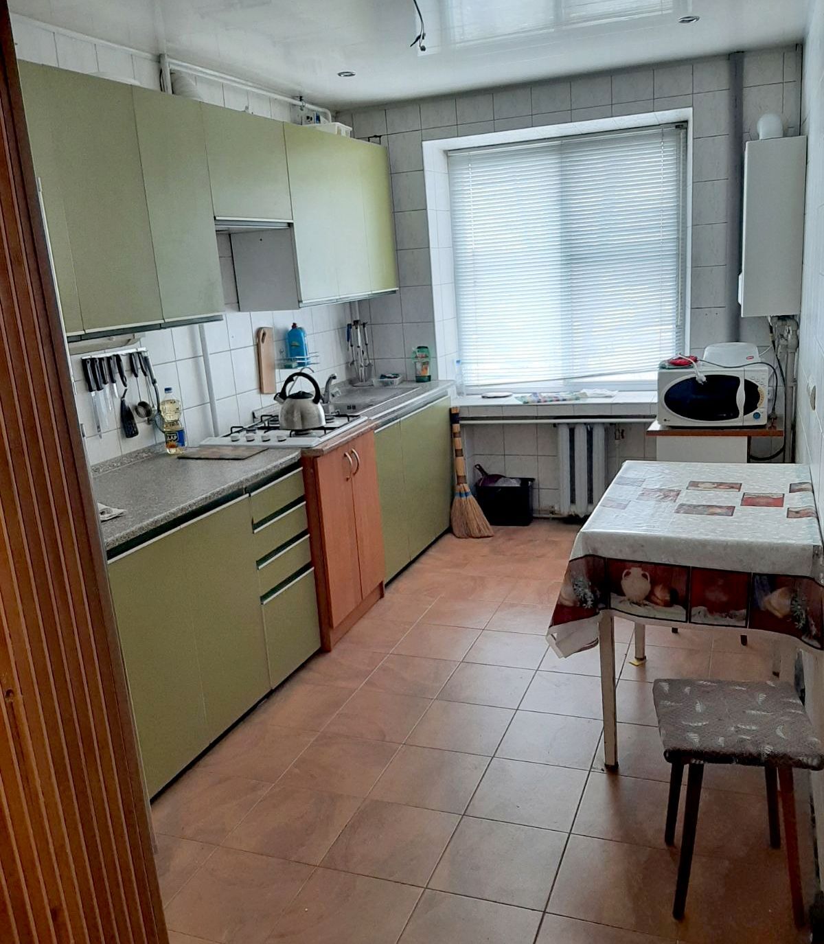 Продаж 3-кімнатної квартири 65 м², Котляревського вул., 7