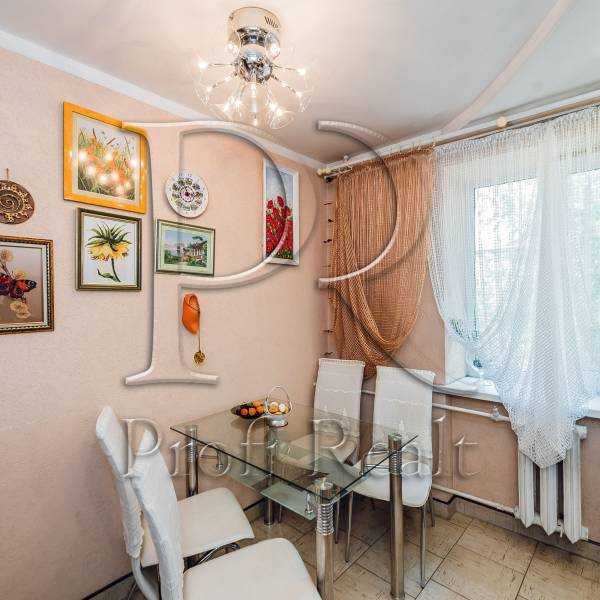 Продажа 3-комнатной квартиры 65 м², Юрия Гагарина просп., 5/2