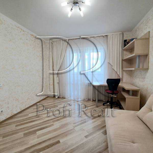 Продажа 2-комнатной квартиры 56 м², Теремковская ул., 12