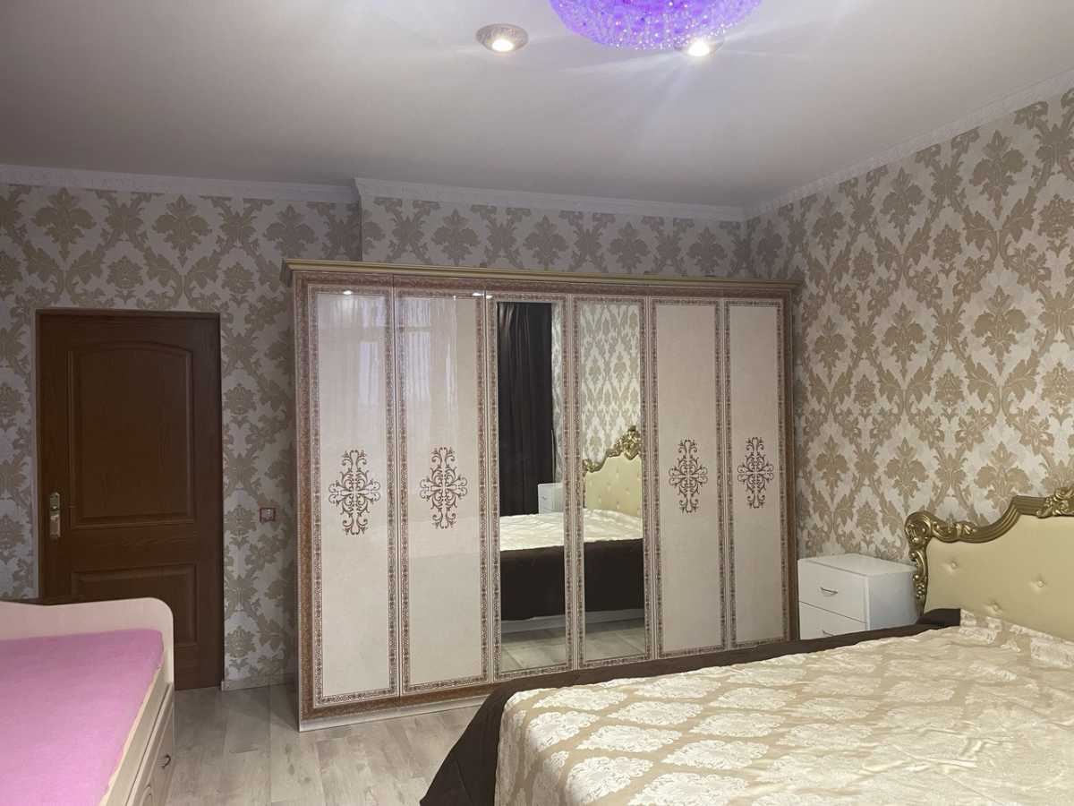 Продаж 1-кімнатної квартири 57 м², Миколи Ушакова вул., 1Д