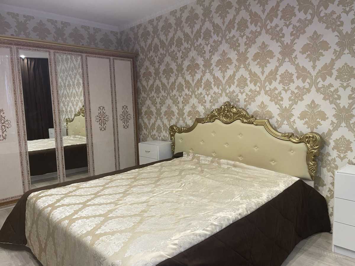 Продажа 1-комнатной квартиры 57 м², Николая Ушакова ул., 1Д