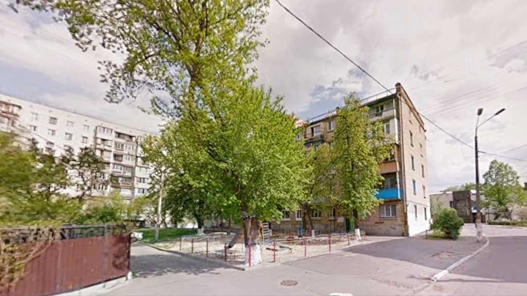 Продажа 2-комнатной квартиры 37 м², Александра Попова ул., 4/2