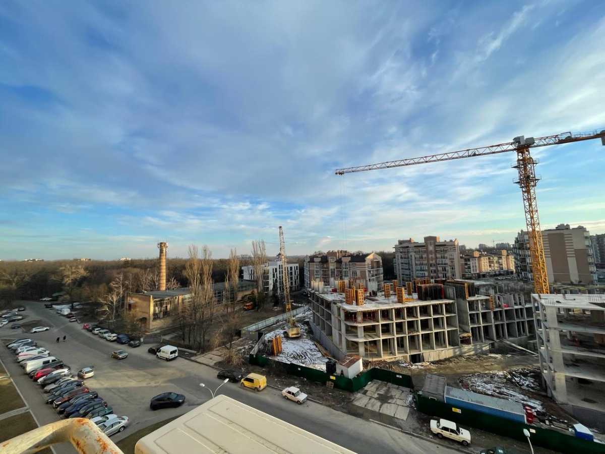 Продаж 3-кімнатної квартири 87 м², Метрологічна вул., 15А