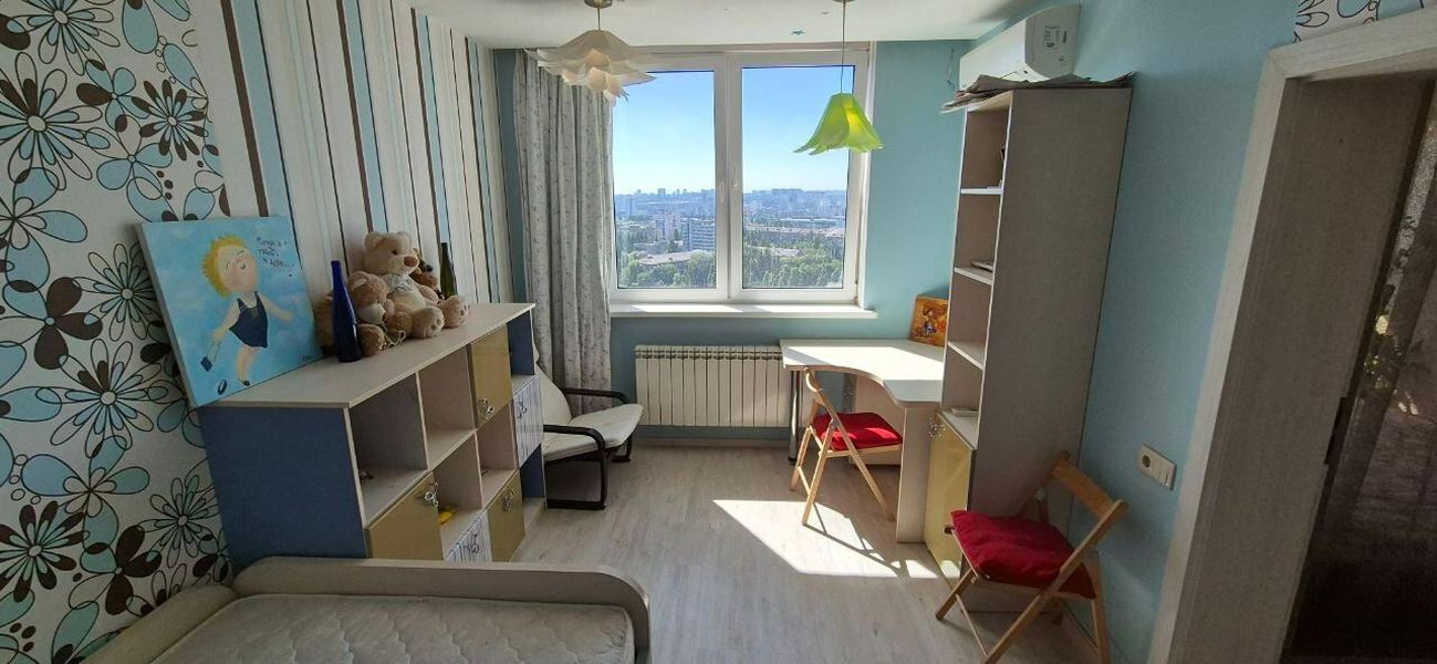 Продажа 2-комнатной квартиры 75.1 м², Авиаконструктора Игоря Сикорского ул., 1