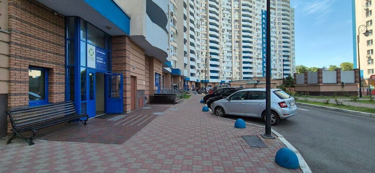 Продаж 2-кімнатної квартири 75.1 м², Авіаконструктора Ігоря Сікорського вул., 1