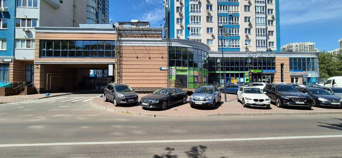 Продаж 2-кімнатної квартири 75.1 м², Авіаконструктора Ігоря Сікорського вул., 1