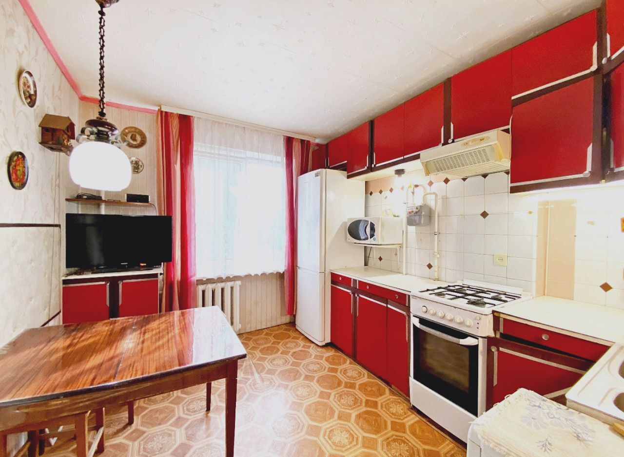 Продаж 3-кімнатної квартири 70 м², Терещенковська вул., 25