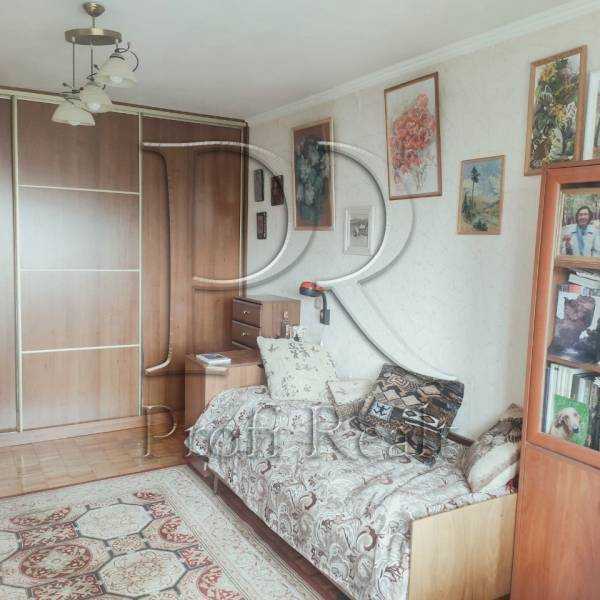 Продаж 1-кімнатної квартири 39 м², Чорнобильська вул., 20