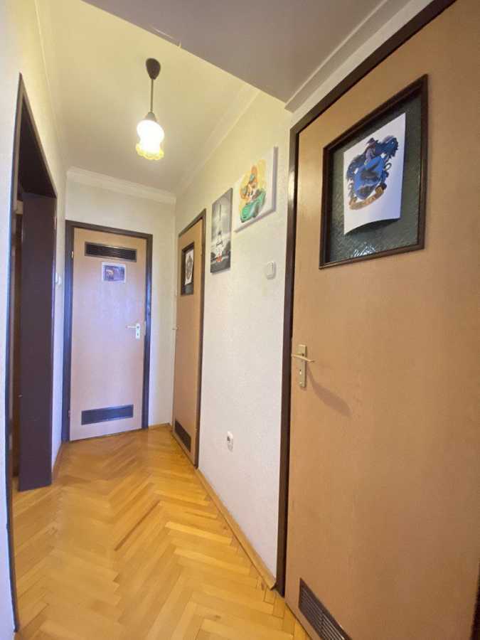 Продажа 2-комнатной квартиры 65.8 м², Ивана Улитина ул., Пулюя, 1