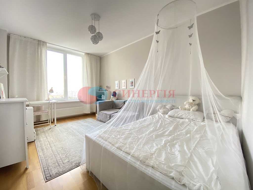 Продаж 4-кімнатної квартири 101.4 м², Івана Крамського вул., 9