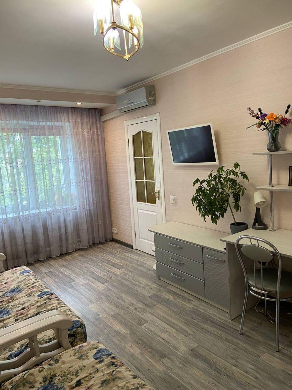 Продаж 1-кімнатної квартири 25.2 м², Івана Виговського вул., 9