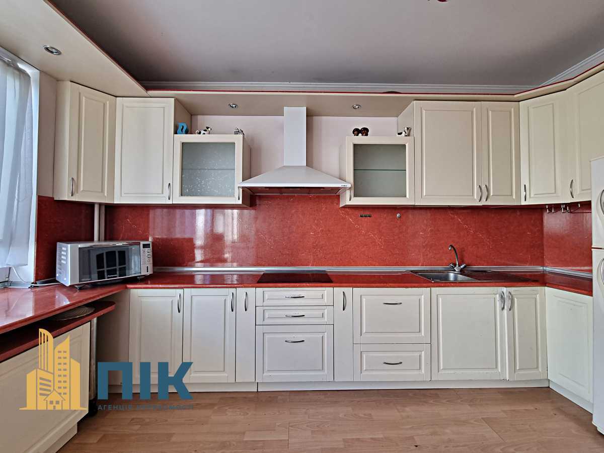 Продаж 4-кімнатної квартири 120 м², Гайдара, 27