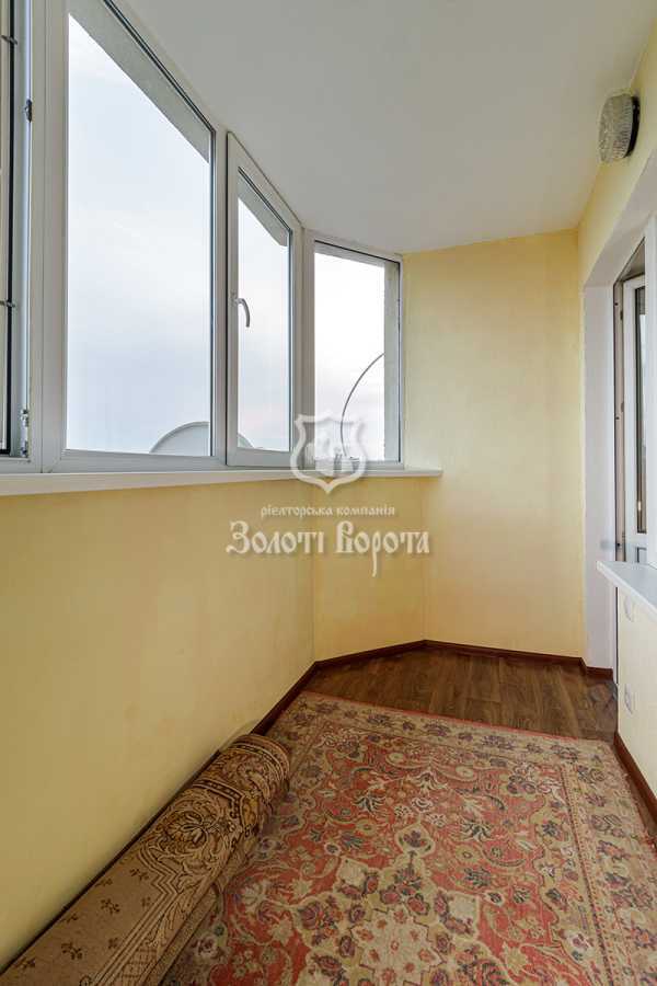 Продажа 1-комнатной квартиры 55 м², Николая Закревского ул., 42А